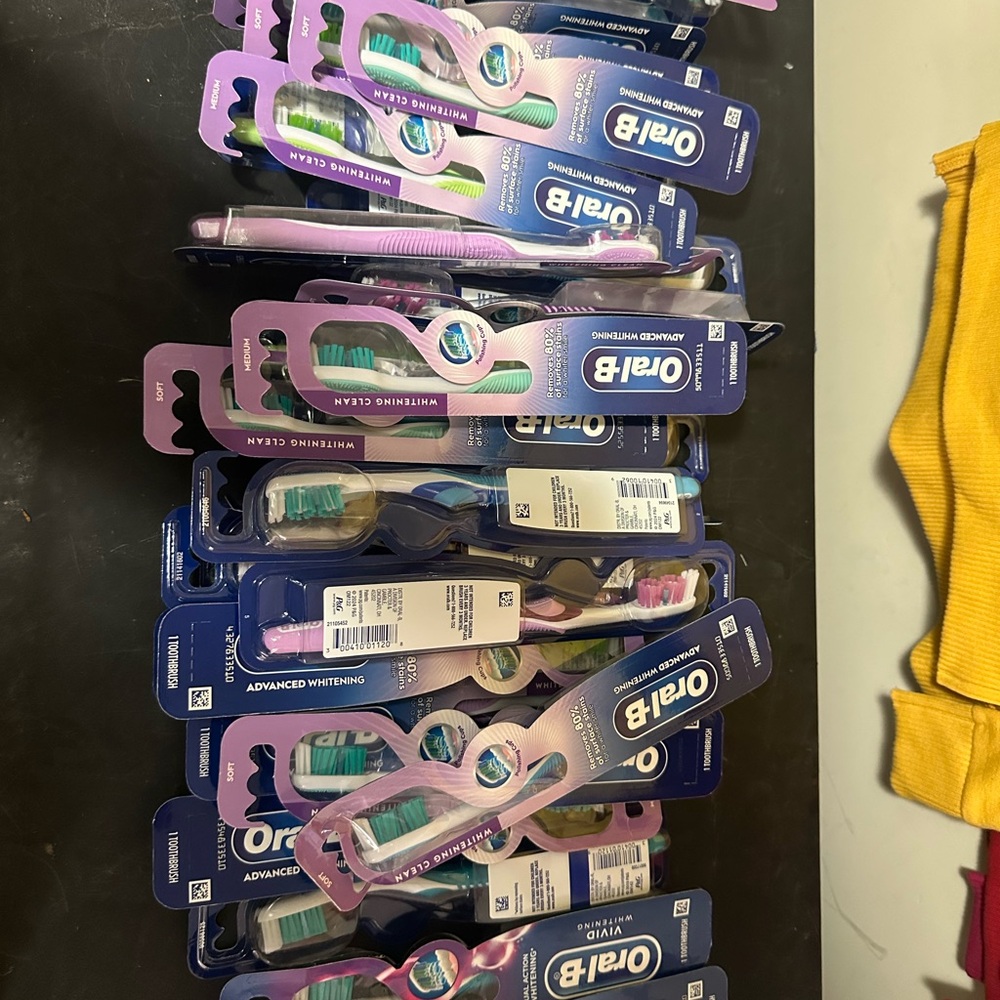 Crest Toothbrush Set - Blue and Purple